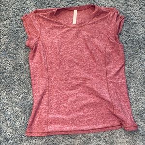 Lululemon T-shirt